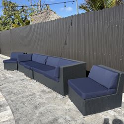 Outdoor Patio Furniture Set 
