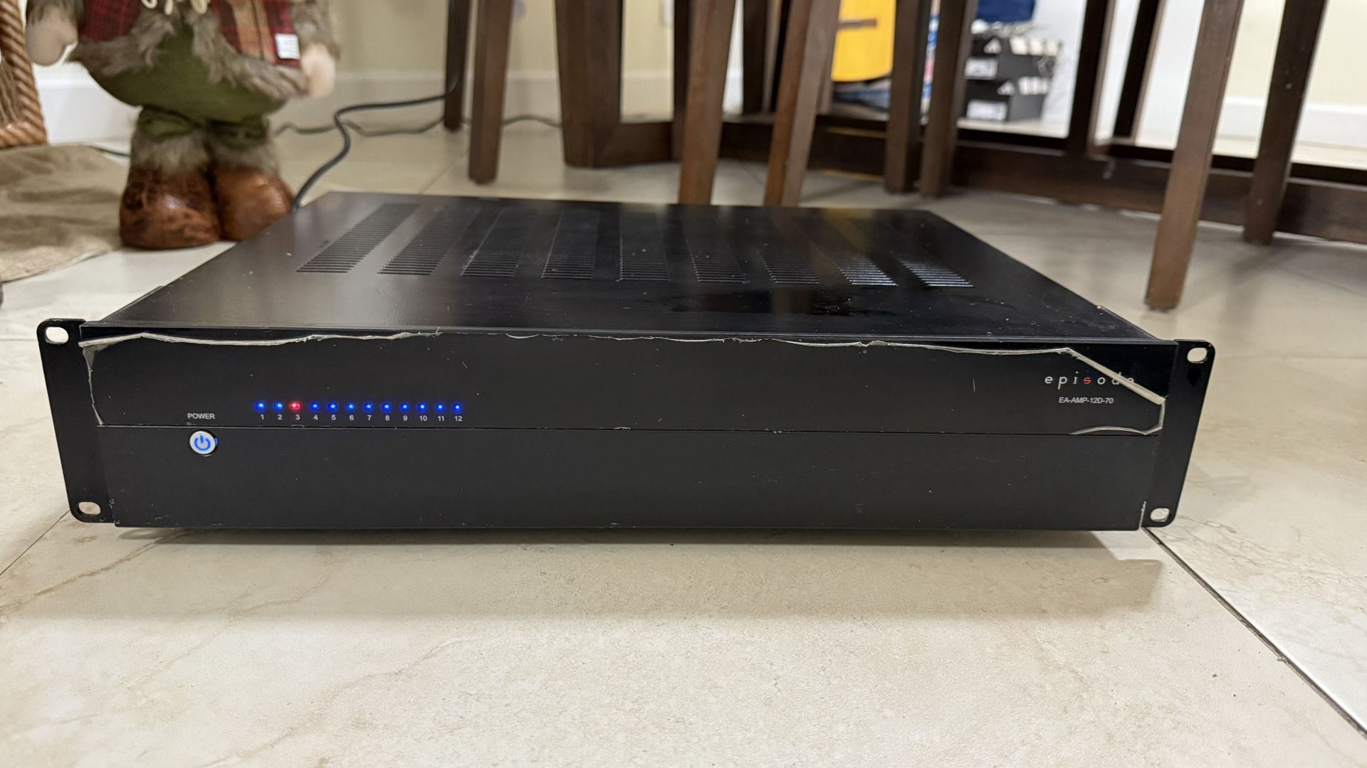 Episode EA-AMP-12D-70 Digital Power Amplifier