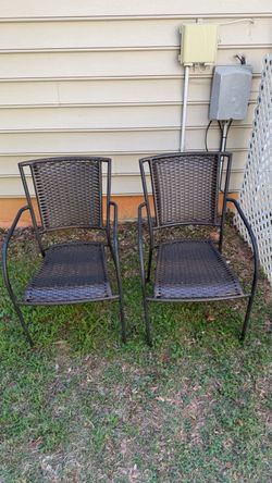 2 Wicket Outdoor chairs