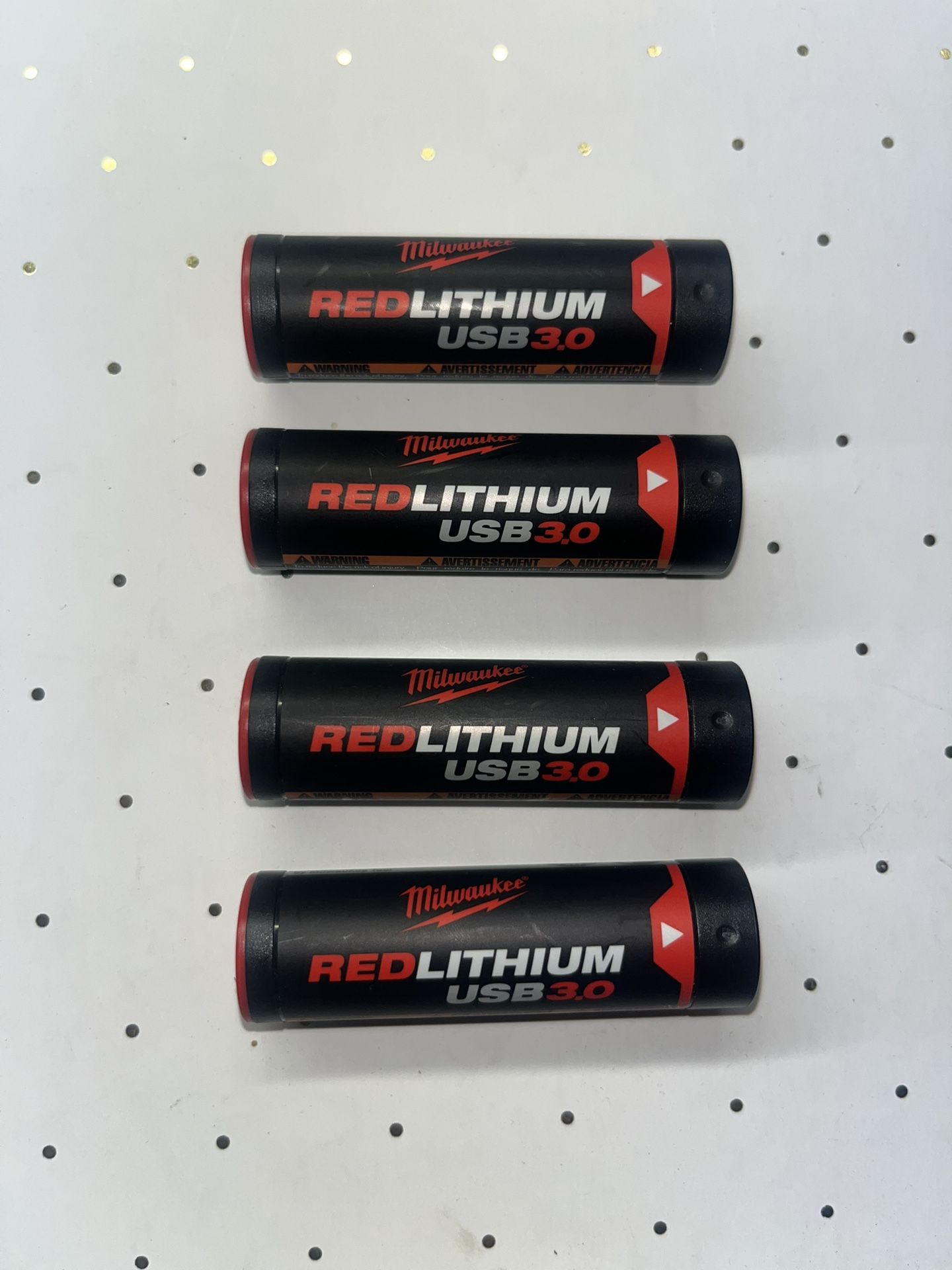 Milwaukee REDLITHIUM Lithium-Ion Rechargeable USB 3.0 AH Battery $15 each Keywords : Marco tools, Mac tools, SnapOn tools snap on lifetime warra
