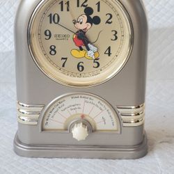 Disney Seiko Quartz Mickey Mouse Musical Alarm Clock Sing Along Jukebox Vintage