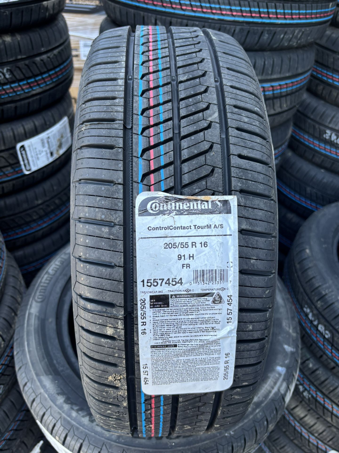 205/55/16. CONTINENTAL TIRES. CONTROL CONTACT