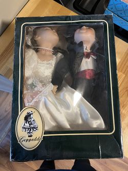 Geppeddo Newlywed Dolls