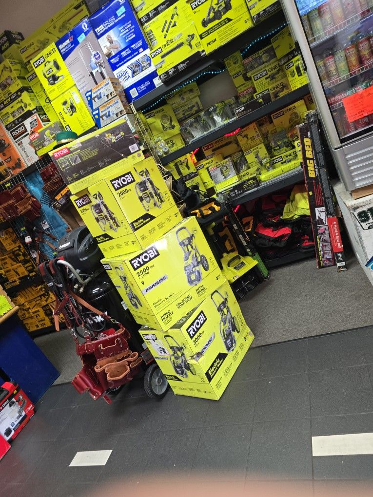 1600psi ELECTRIC pressure Washer, New, Financing Available