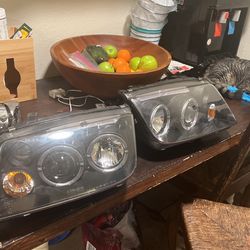 Volkswagen angel eyes headlights LED excellent condition