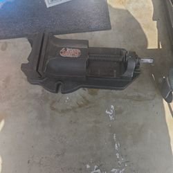 Heavy Duty Vice
