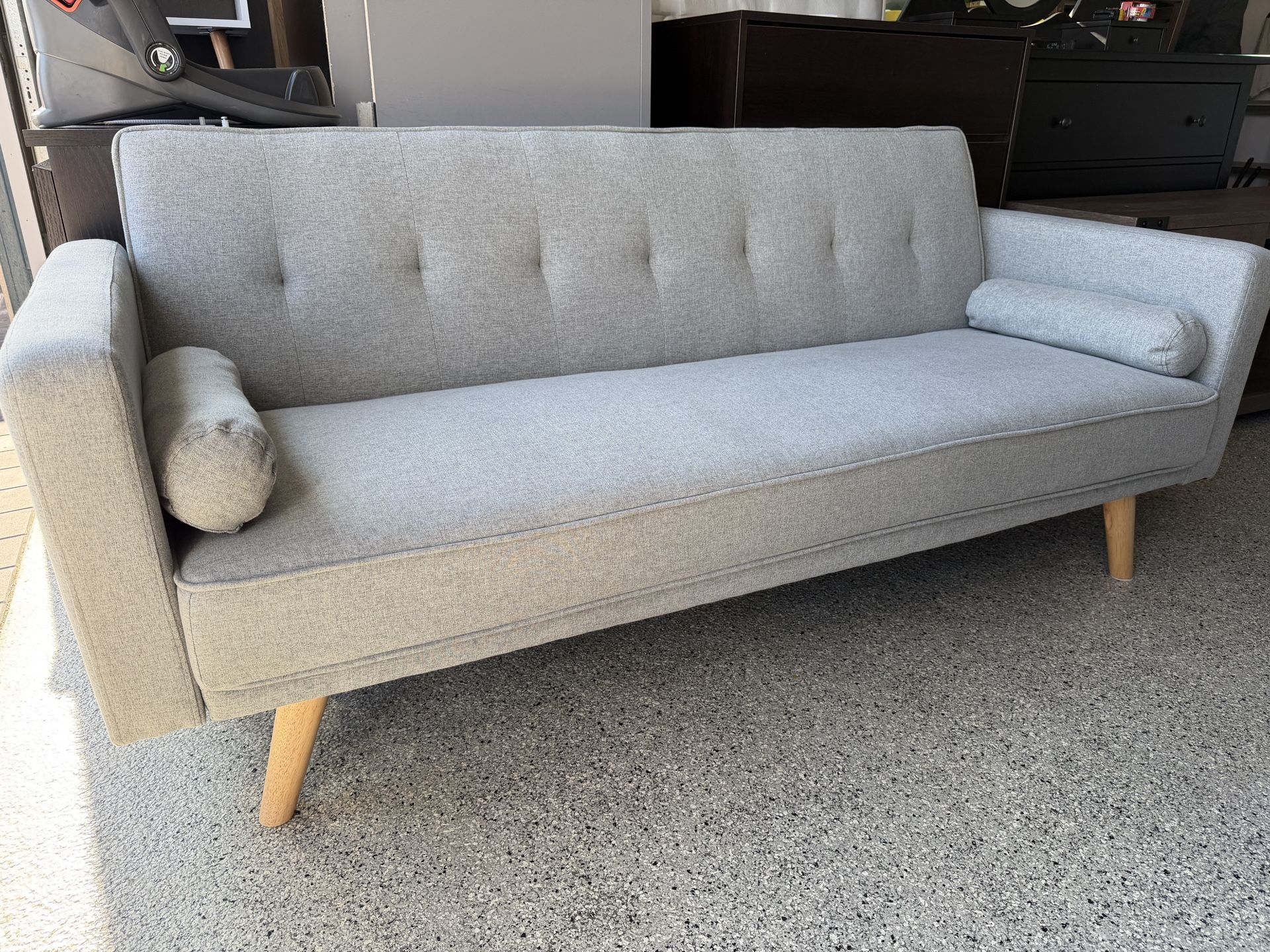 Sofa / Futon