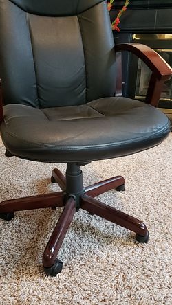 Adjustable comfortable Office chair