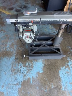 Commercial Black & Decker Deluxe Power Shop Radial Arm Saw