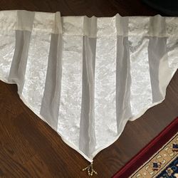 Small Side Window Curtain