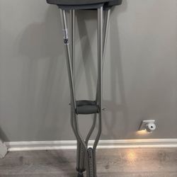 Crutches Adjustable 
