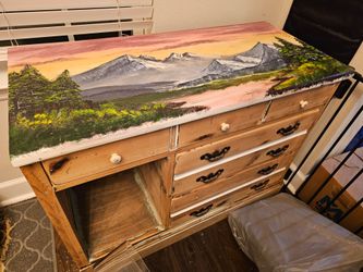 Dresser/Custom Art
