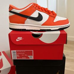 Nike Dunk Halloween