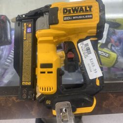 Dewalt DCN623 23Gauge Pin Nailer (Tool Only) 