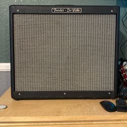 Fender De Ville 212 