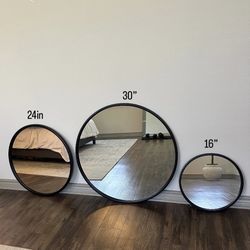 Round Mirrors With Black Metal Frames