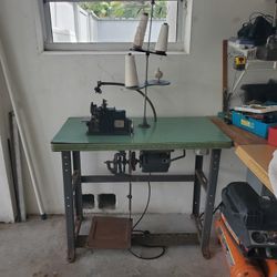 Merrow Industrial Sewing Machine – Style A-3DW with Table 