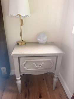 Night stand