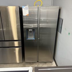 Samsung - 28 Cu Ft Side By Side Refrigerator With Water Dispenser And Icemaker In Stainless Steel 