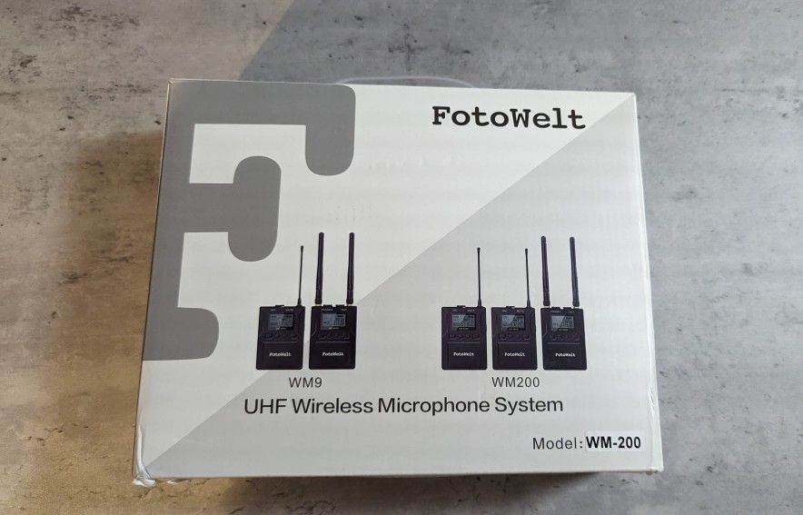 FotoWelt WM-200-100 Channels UHF Lavalier Microphone