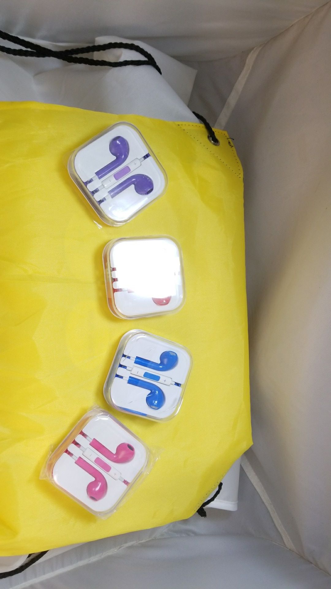 New iPhone 6 Earpods