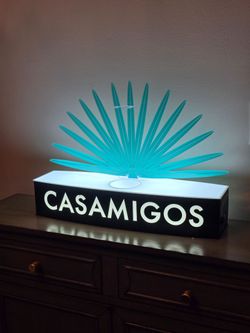 Casamigos Wireless LED bottle display