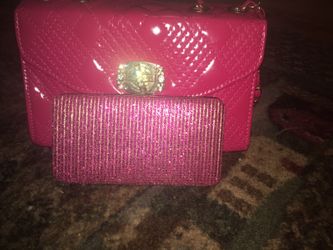 Pink leather bag with wallet