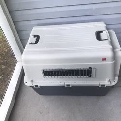 Biiiig Pet Carrier 