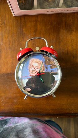 Vintage Marilyn Monroe Mechanical Twin Bell Alarm Clock - Fully Working!