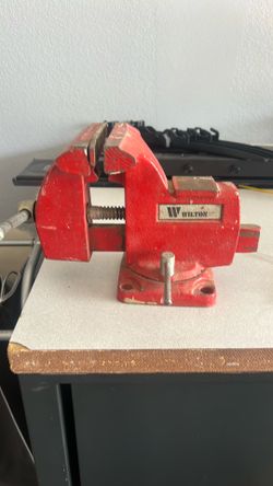 Vintage Wilton 4 1/4” Vice