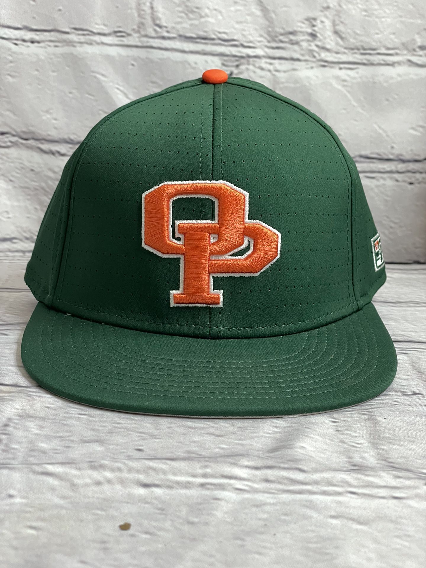 THE GAME Men's Raiders Logo Green Baseball Hat Size 7 1/4 