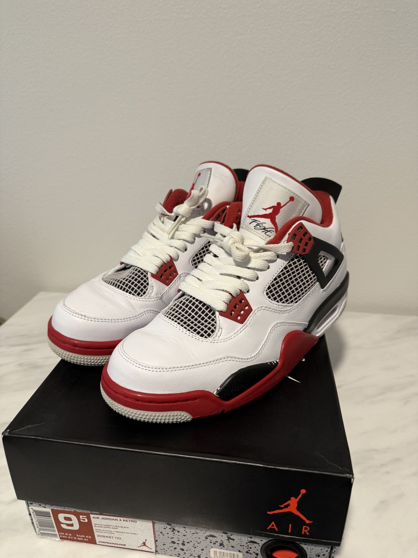Air Jordan 4 Retro 'Fire Red' 2012 (9.5)