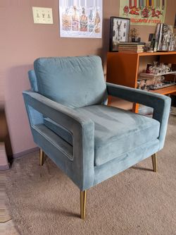 Baxton Lounge chair. Mid century style.