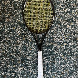 Head Speed Pro Graphene 360+ Tennis Racquet