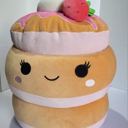 Squishable Sawtelle Strawberry Pancake Plush 