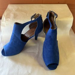 Lane Bryant women size 12 W  blue faux suede ankle heel zipper shoes