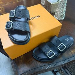 Louis Vuitton Venice Mule Monogram