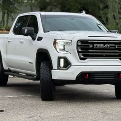 2020 GMC Sierra