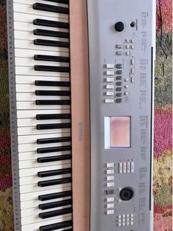 Yamaha DGX 620 weighted digital grand piano
