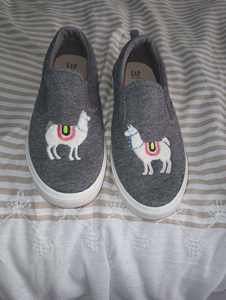 GAP Kids Llama Slip-ons (5)