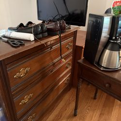 Estate Sale / Yard Sale