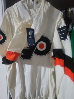 Starter Philadelphia Flyers Pullover Jacket