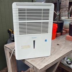 Keystone Dehumidifier 35 Pint