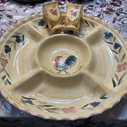 Sectional Chip Dip Fruit Vegetables Tray W Salt And Pepper Shaker 