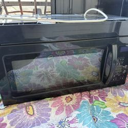 Whirlpool Over The Range Microwave 