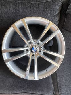 18x8 In Silver Alloy Wheel BMW Rim Set