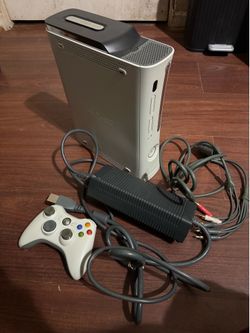 Xbox 360 White 128gb hard drive first edition