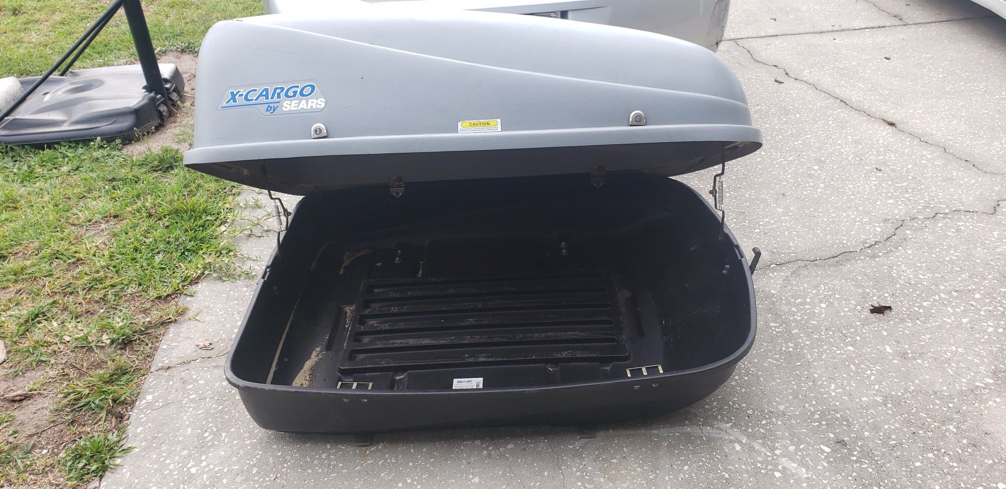 xcargosport20cartopcarrier for Sale in Casselberry, FL OfferUp