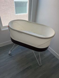 Snoo Bassinet for Babies + 20 Accessories