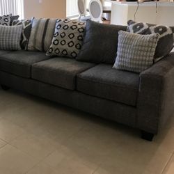 Sectional Couch 